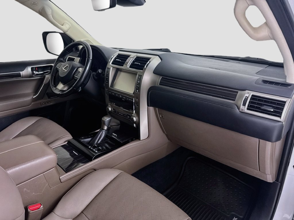 Used 2020 Lexus GX 460 Premium AWD/4WD image 31