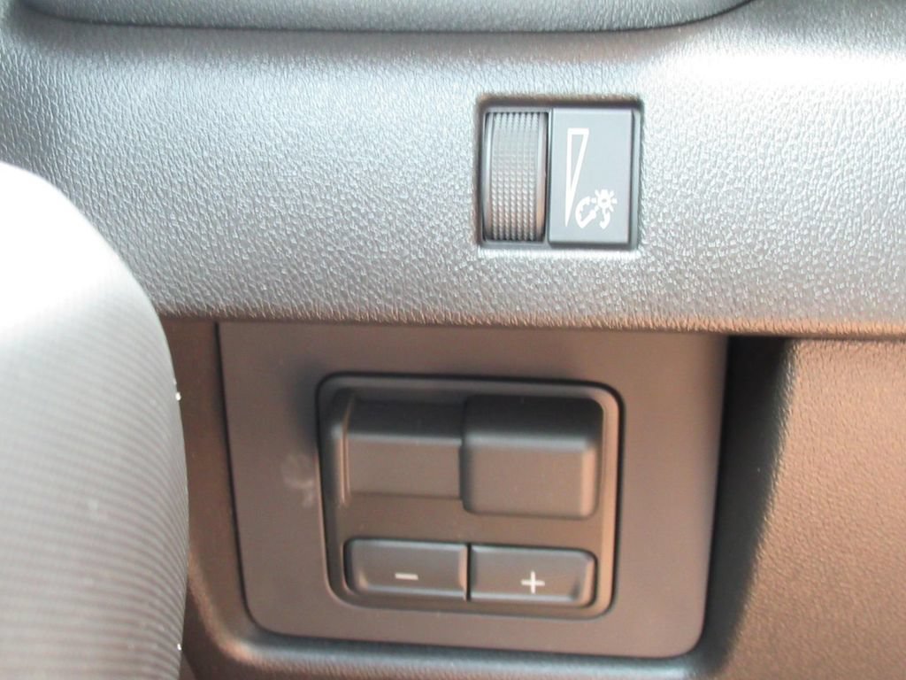 New 2026 GMC Canyon Elevation w/ Convenience Package RWD image 26