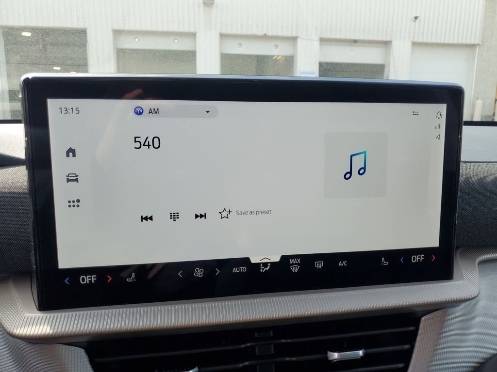 New 2026 Ford Explorer Active AWD/4WD image 19