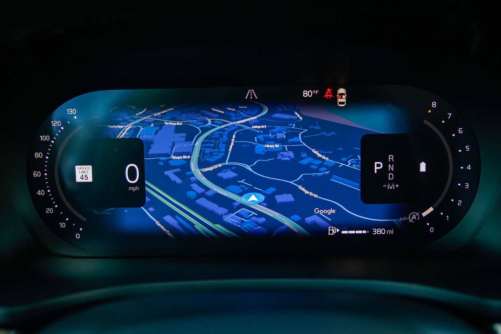 Used 2025 Volvo V60 B5 Cross Country Plus image 25