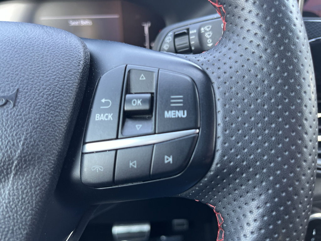 Used 2023 Ford Escape ST-Line image 17