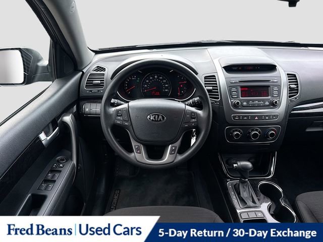Used 2015 Kia Sorento LX image 21