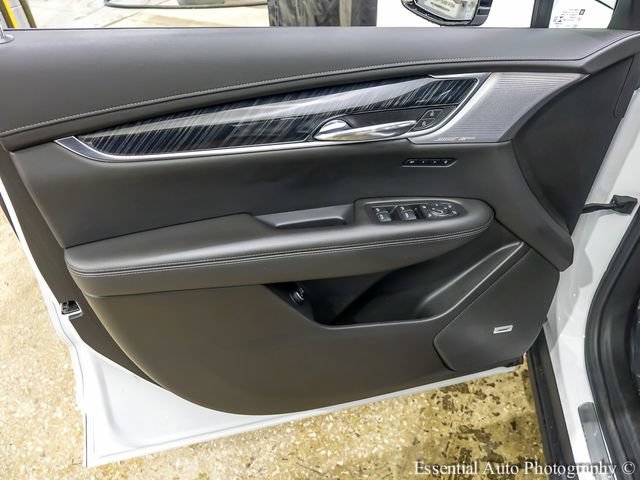 Certified 2023 Cadillac XT6 Premium Luxury w/ Technology Package AWD/4WD image 22