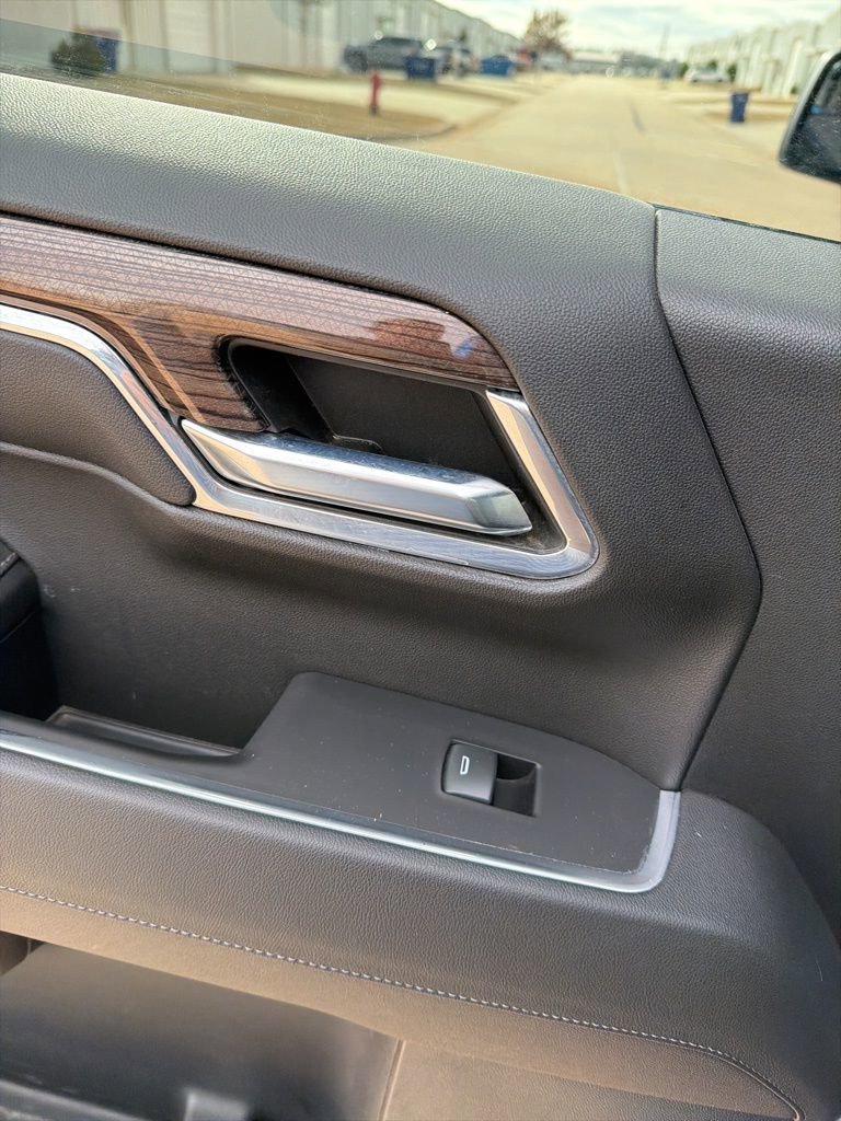 Used 2022 Chevrolet Silverado 1500 LT Trail Boss image 40