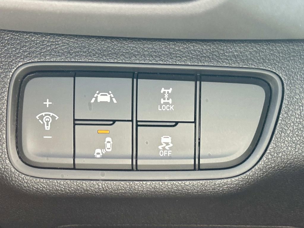 Used 2020 Hyundai Santa Fe SEL image 27