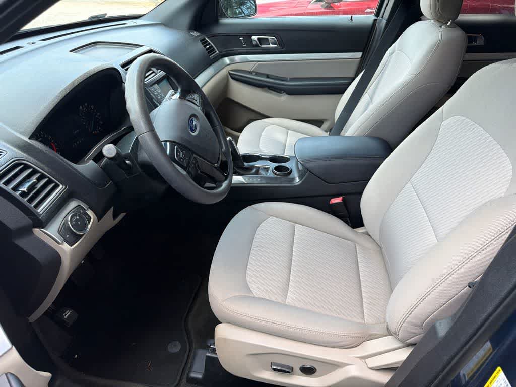 Used 2018 Ford Explorer FWD image 8