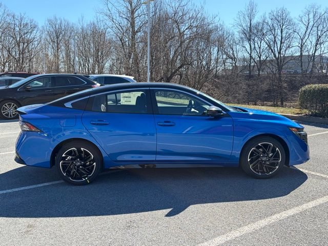 New 2026 Nissan Sentra SR w/ SR All Weather Package FWD image 9