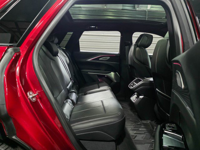 Used 2024 Cadillac Lyriq Luxury w/ LPO, Floor Liner Package image 16