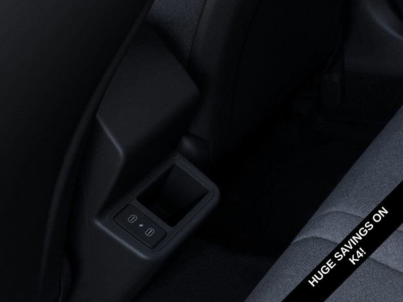 New 2025 Kia K4 LXS image 26