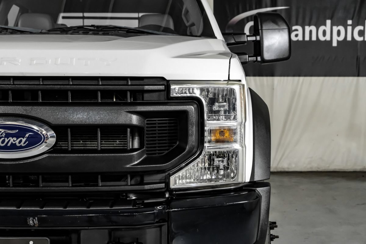 Used 2021 Ford F550 4x4 Crew Cab Super Duty w/ Power Equipment Group image 38