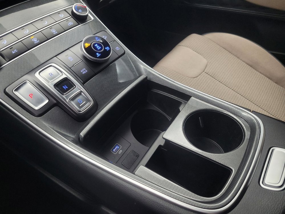 Used 2023 Hyundai Santa Fe SE image 26