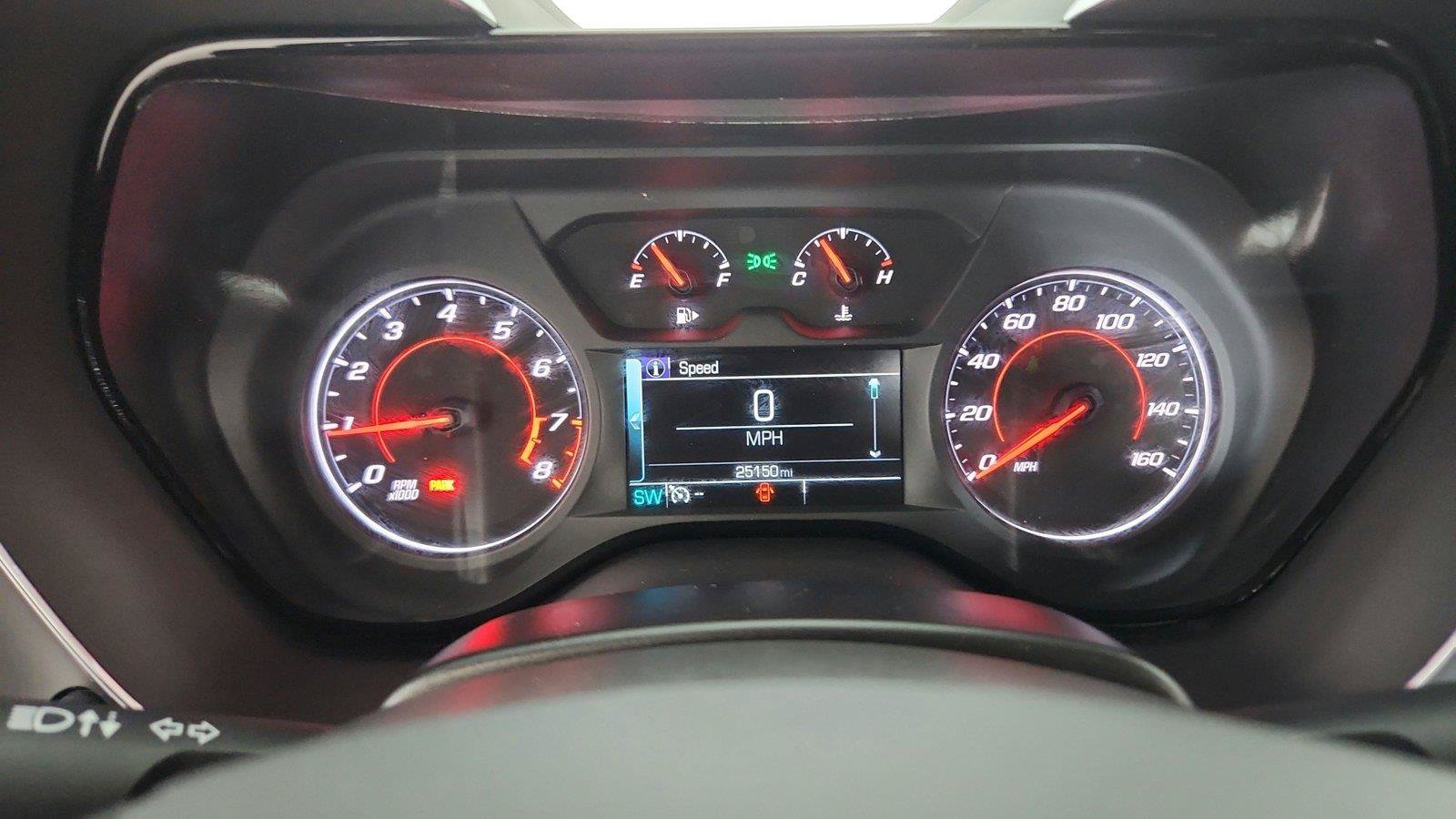 Used 2017 Chevrolet Camaro LT w/ Technology Package RWD image 28