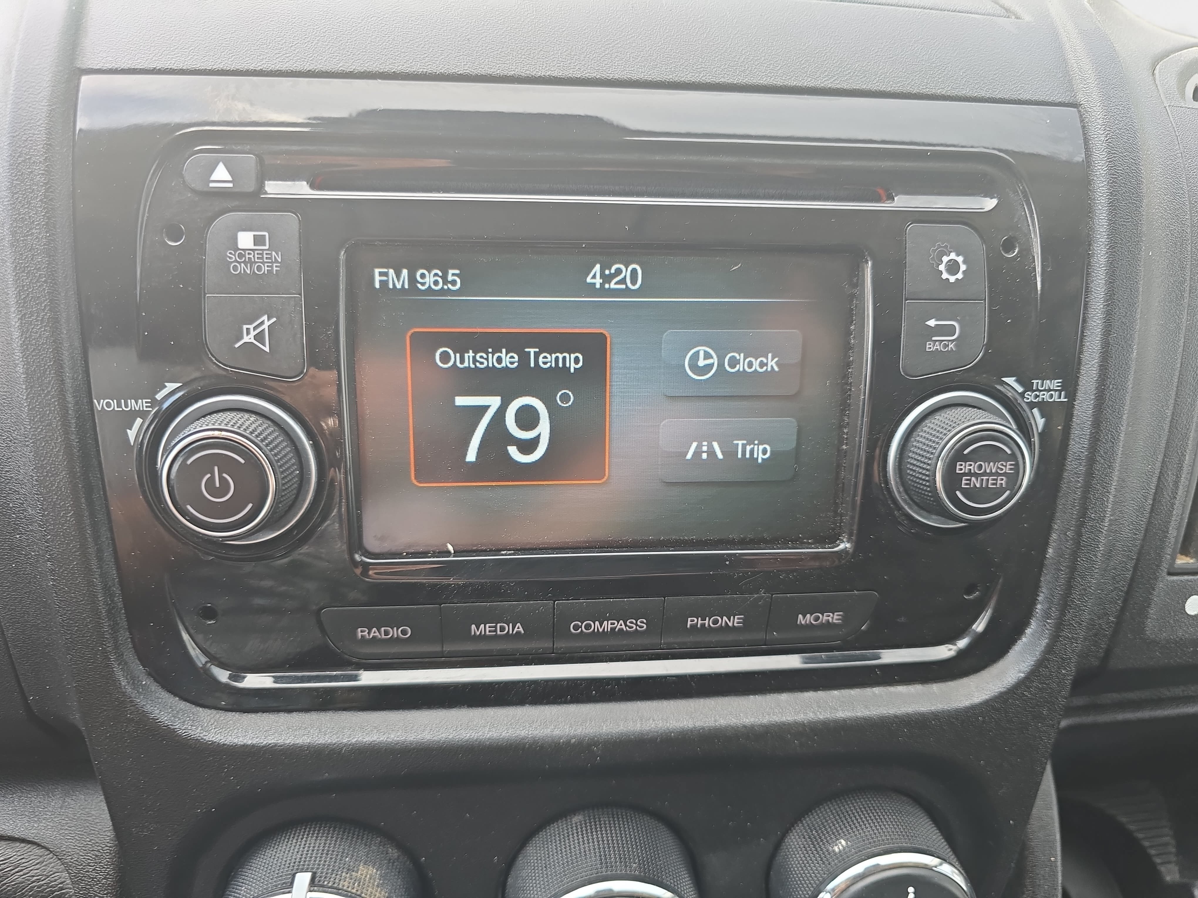Used 2017 RAM ProMaster 2500 w/ Interior Convenience Group FWD image 17