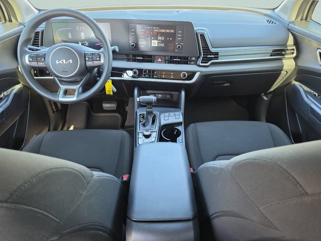 Used 2025 Kia Sportage LX FWD image 22