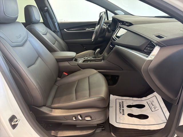 Certified 2023 Cadillac XT5 Premium Luxury image 12