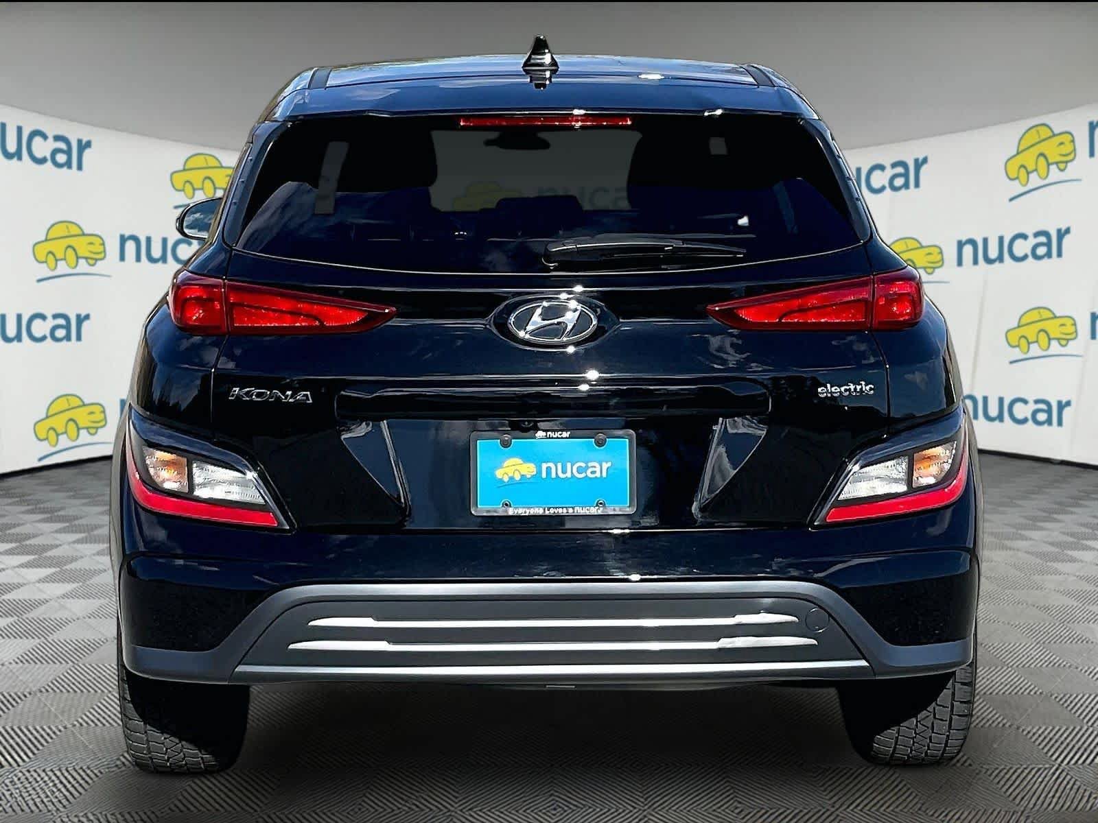 Used 2023 Hyundai Kona SE w/ Cargo Package FWD image 5