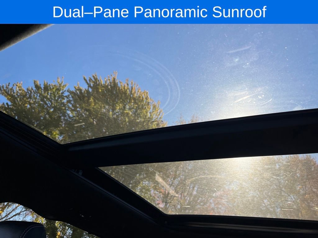 New 2026 Chrysler Pacifica Limited w/ S Appearance Package image 5