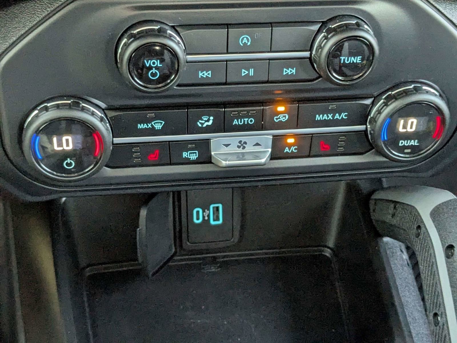 Used 2023 Ford Bronco Big Bend image 21