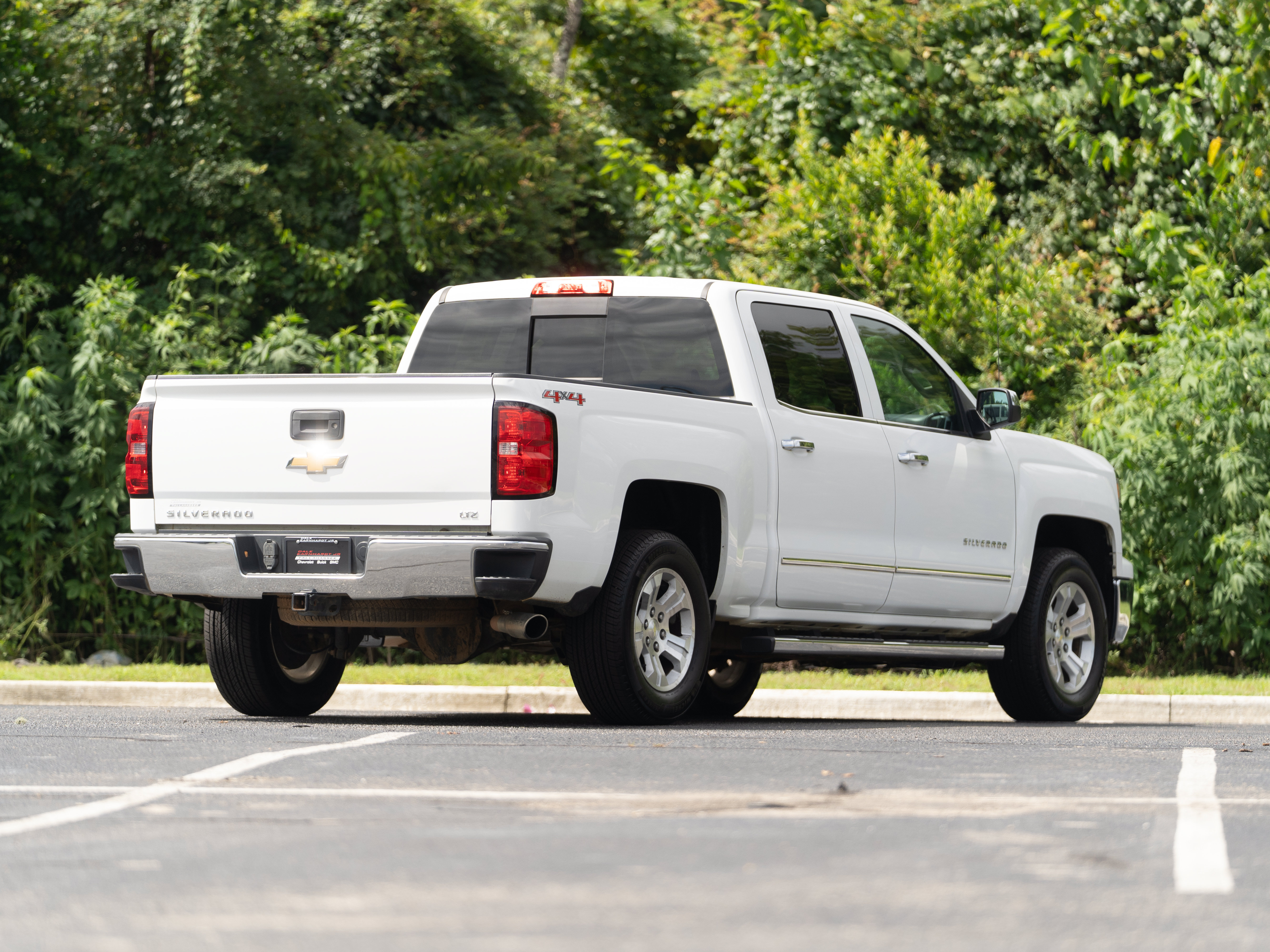 Used 2015 Chevrolet Silverado 1500 LTZ AWD/4WD image 44
