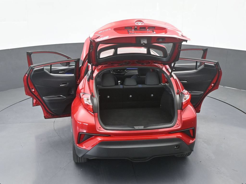 Used 2021 Toyota C-HR XLE FWD image 67