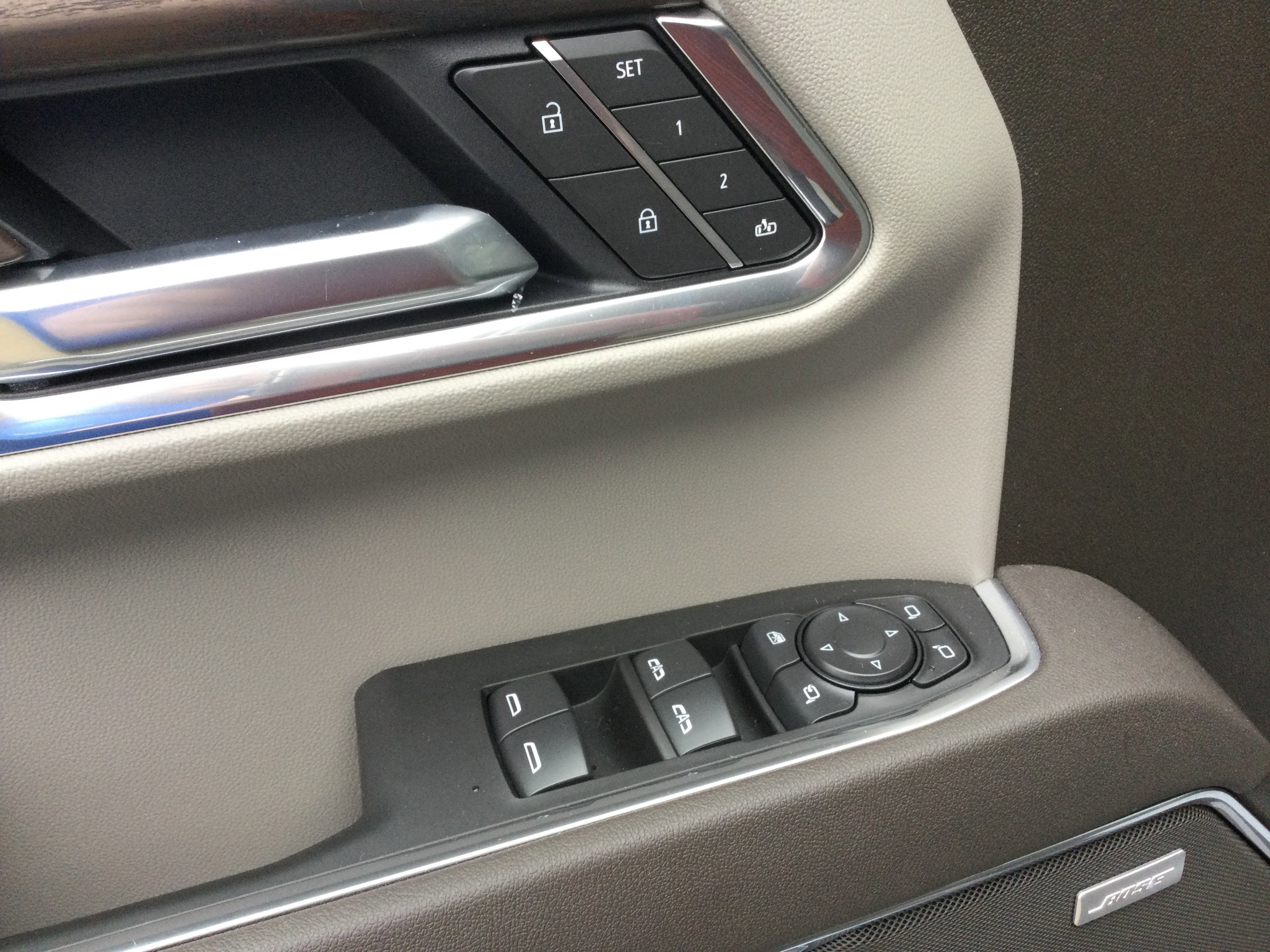 New 2026 GMC Sierra 1500 SLT w/ SLT Premium Plus Package image 10