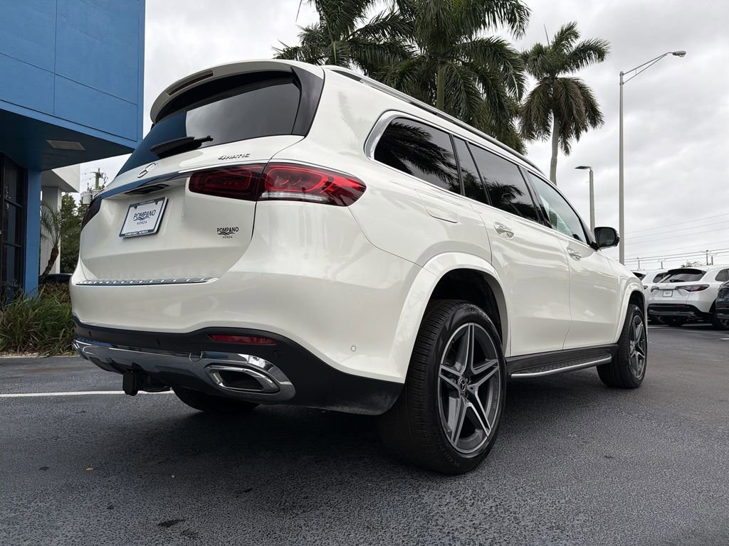 Used 2023 Mercedes-Benz GLS 450 4MATIC w/ AMG Line Exterior image 19