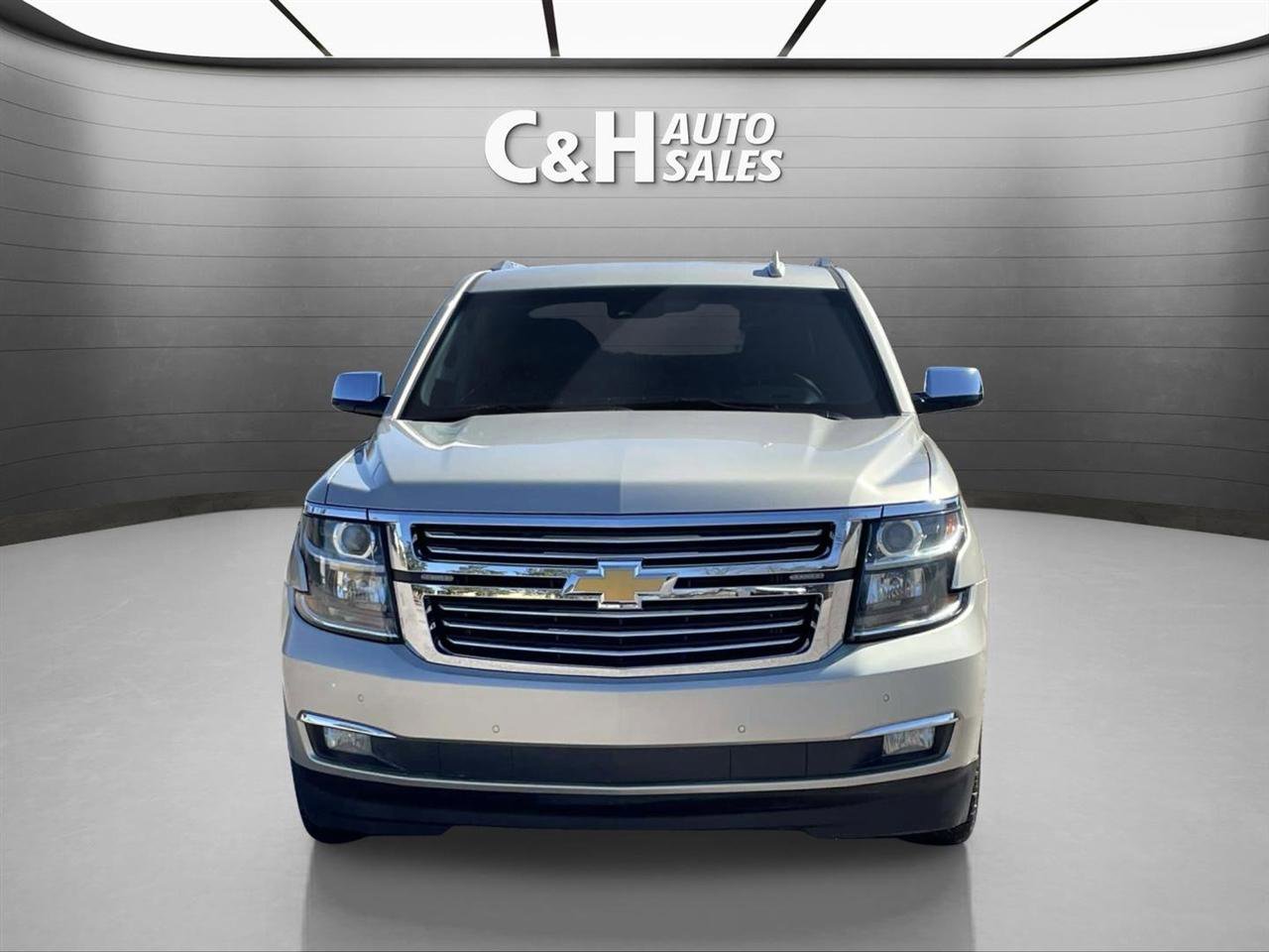 Used 2017 Chevrolet Tahoe Premier AWD/4WD image 2