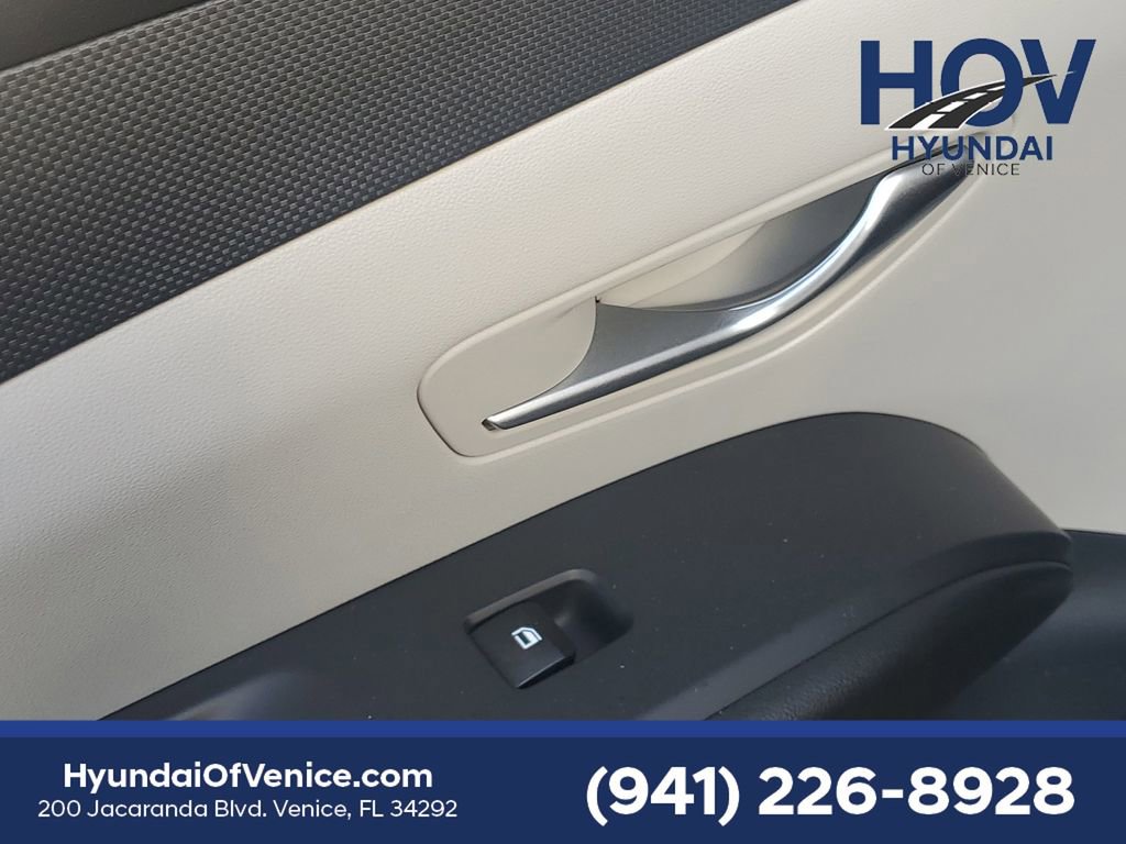 Certified 2024 Hyundai Tucson Blue image 17