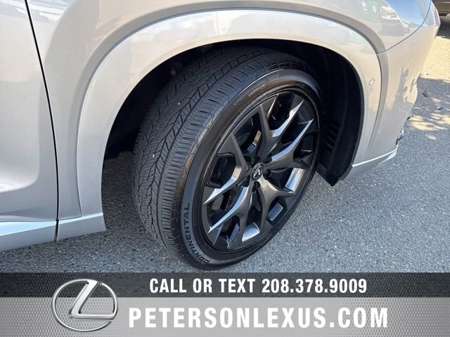 Used 2025 Lexus TX 500h AWD w/ Technology Package image 11