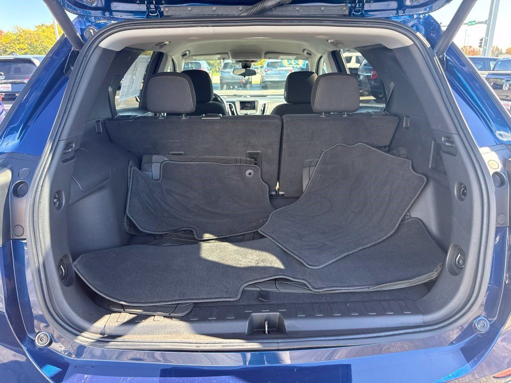 Used 2022 Chevrolet Equinox LT AWD/4WD image 16