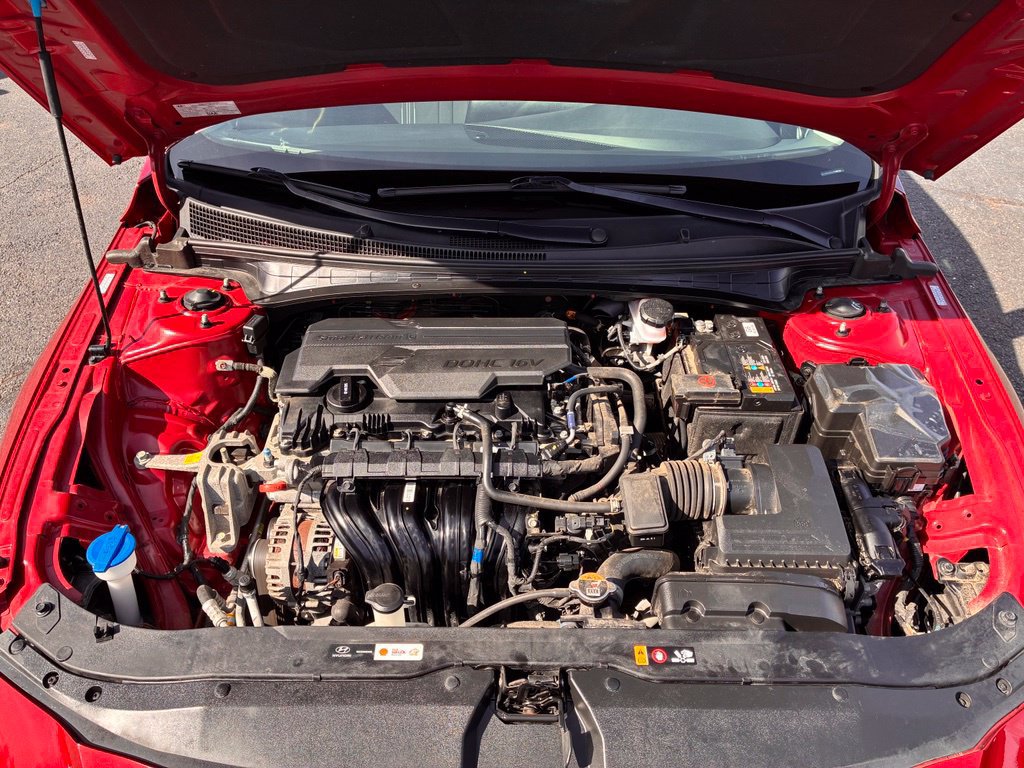 Certified 2024 Hyundai Elantra SEL FWD image 9
