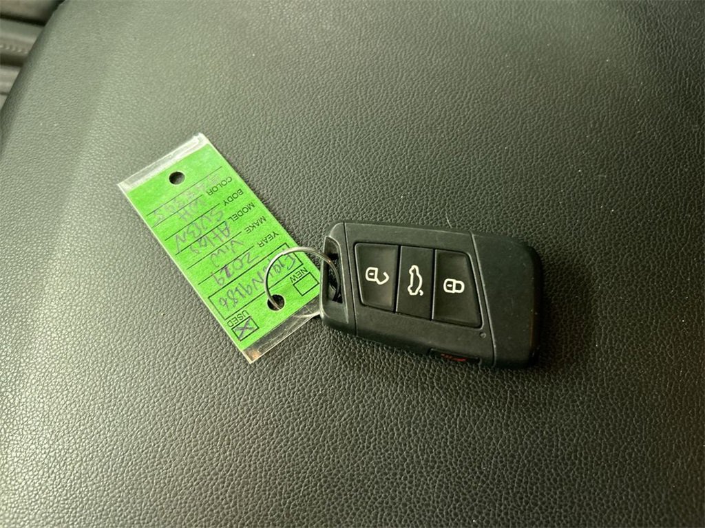 Used 2019 Volkswagen Atlas SE w/ Towing Package image 12