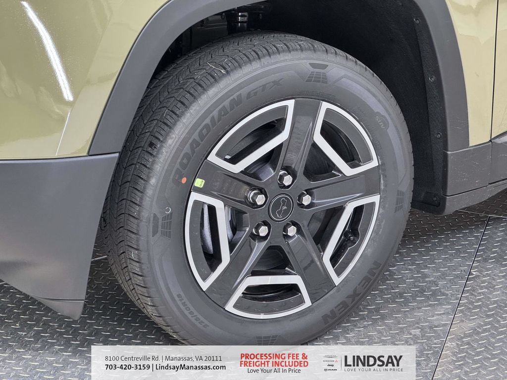 New 2026 Jeep Cherokee Laredo AWD/4WD image 10