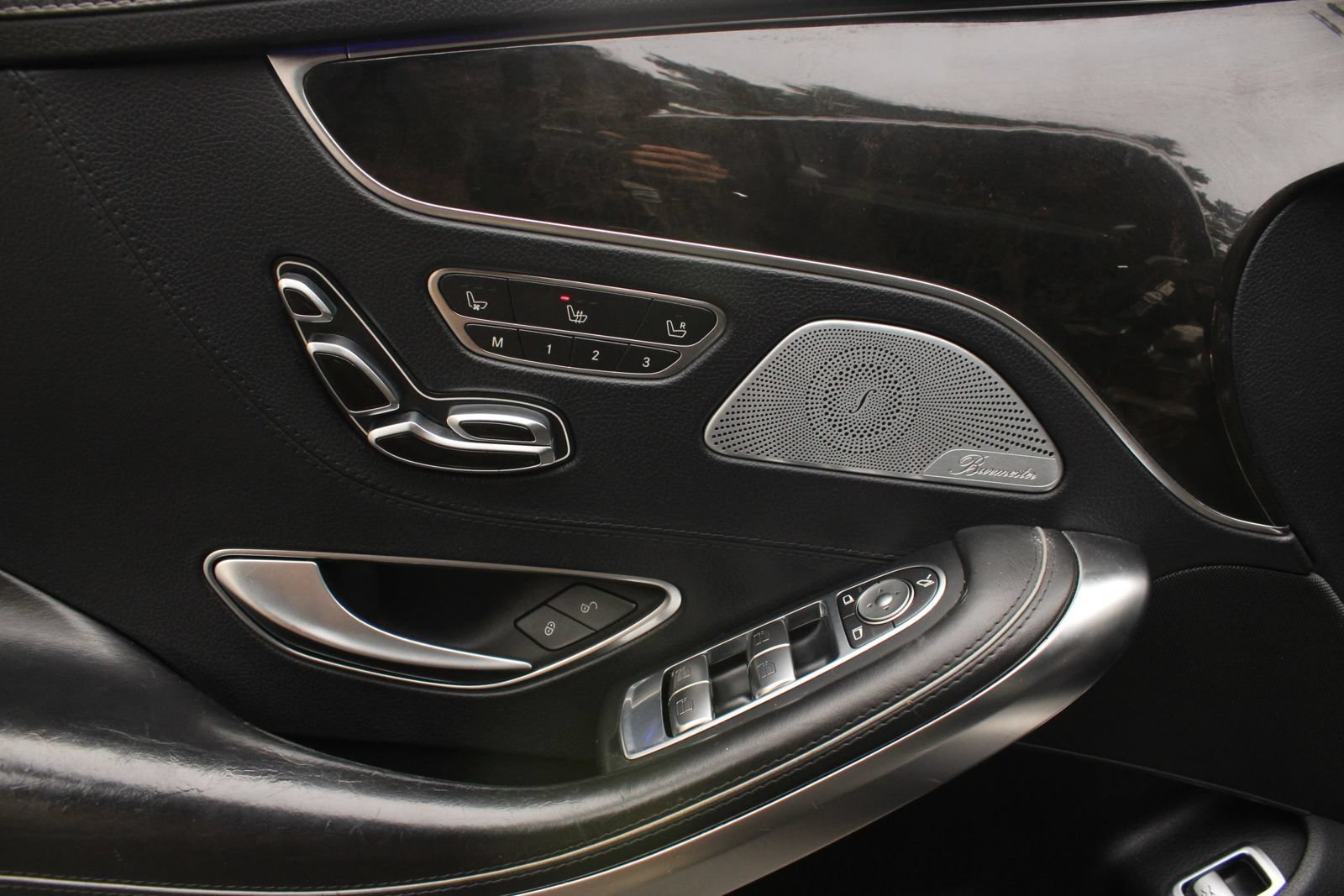 Used 2015 Mercedes-Benz S 550 4MATIC Coupe image 22