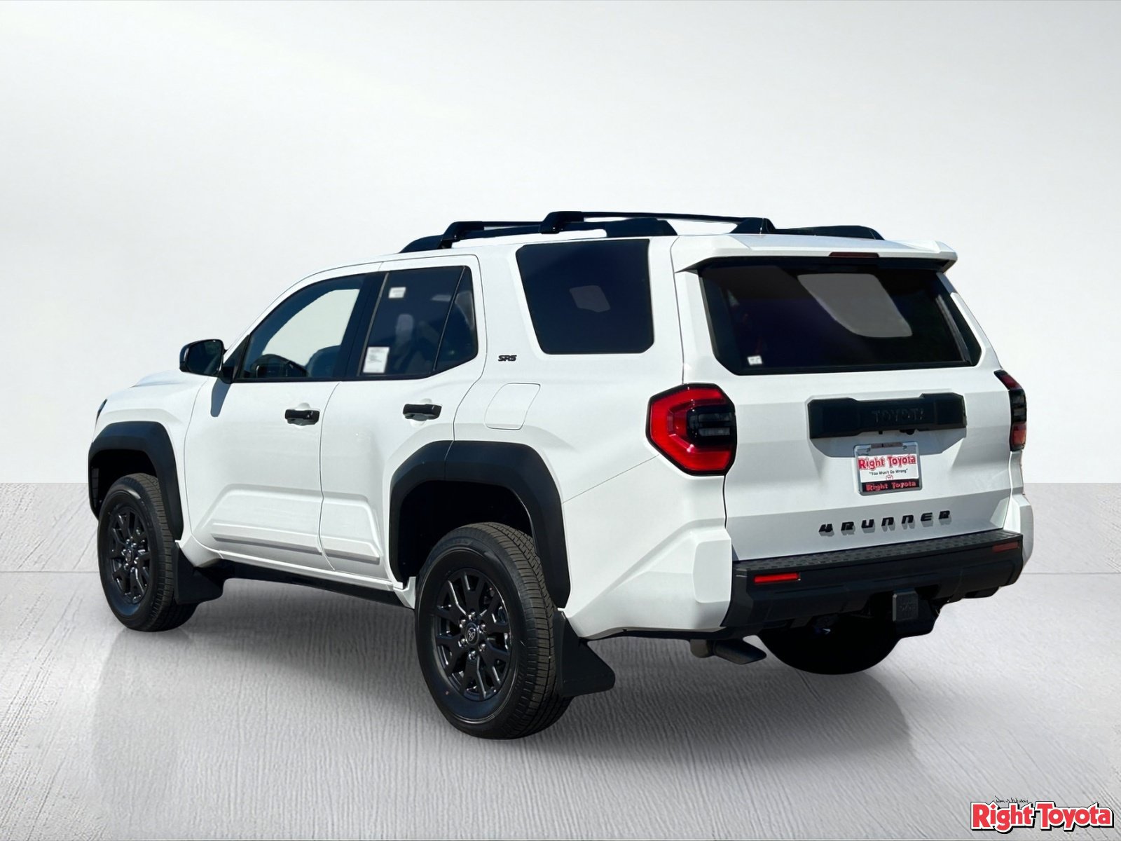 New 2026 Toyota 4Runner SR5 AWD/4WD image 4