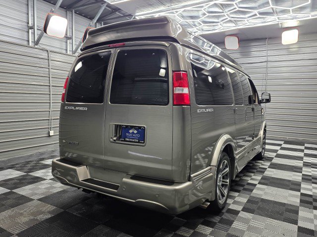 Used 2020 Chevrolet Express 2500 w/ Enhanced Convenience Package RWD image 6