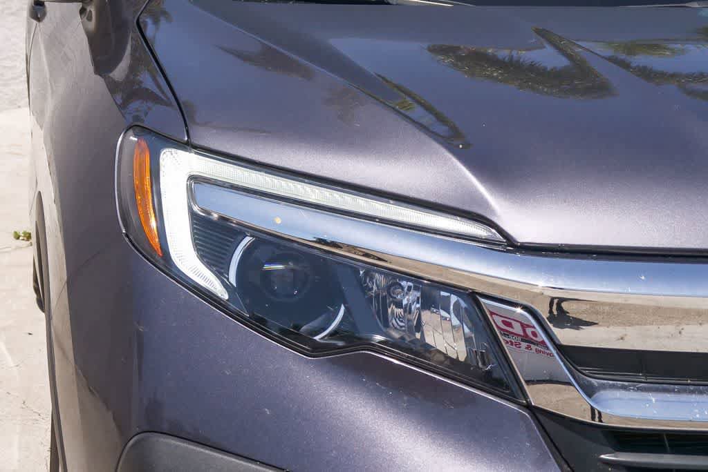 Used 2021 Honda Pilot LX image 3