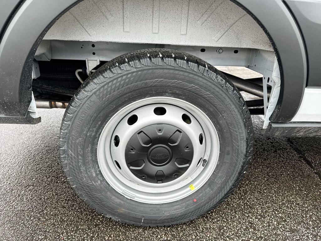 New 2026 Ford Transit 250 148 Medium Roof w/ Load Area Protection Package image 26