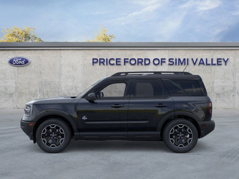 Used 2025 Ford Bronco Sport Outer Banks image 3