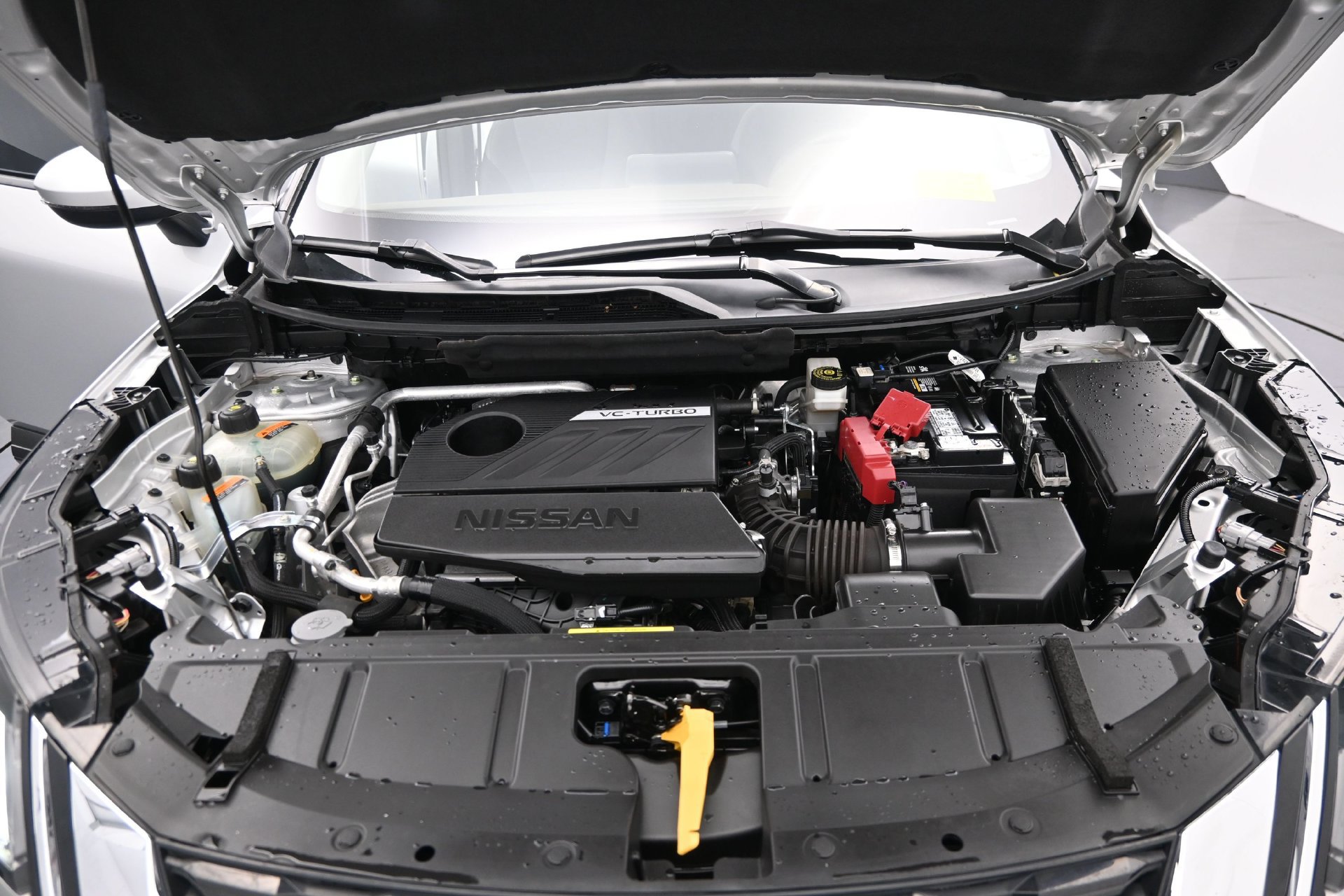 Used 2023 Nissan Rogue SV FWD image 17