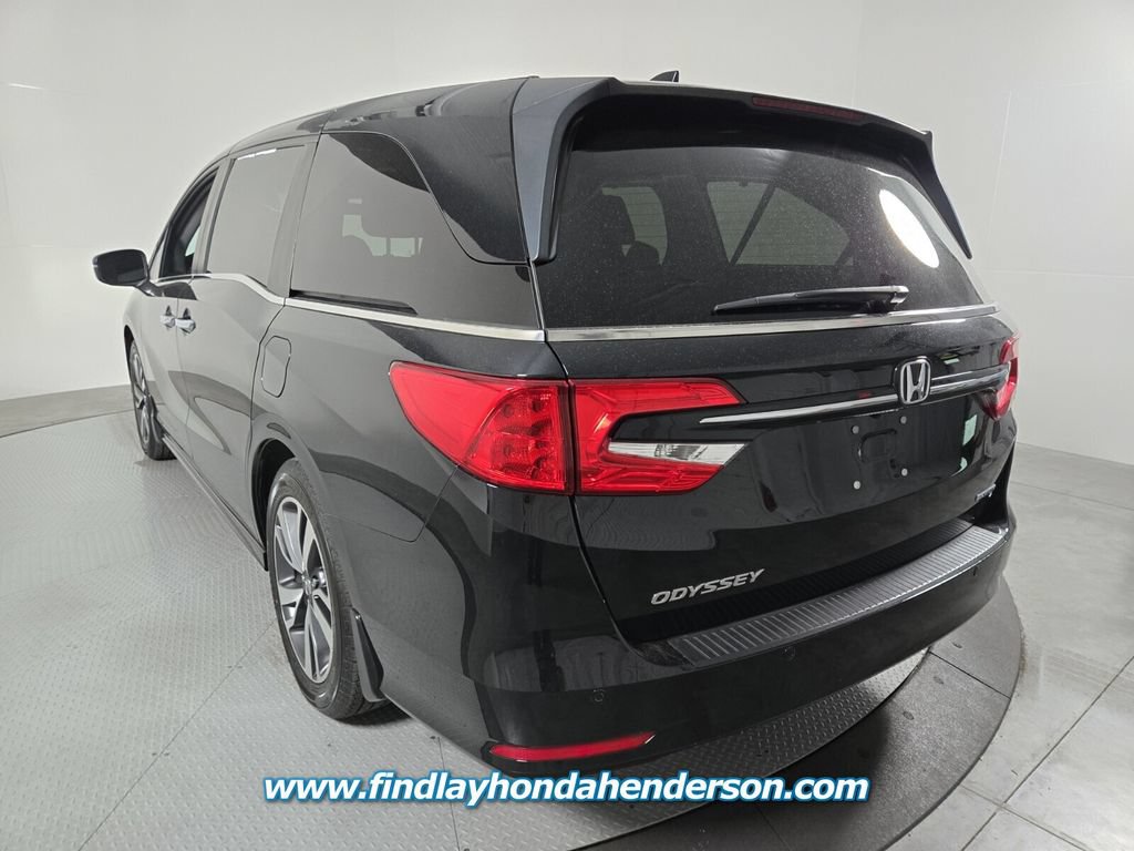 Certified 2024 Honda Odyssey Touring image 4