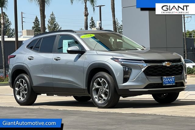 Used 2026 Chevrolet Trax LT FWD image 1