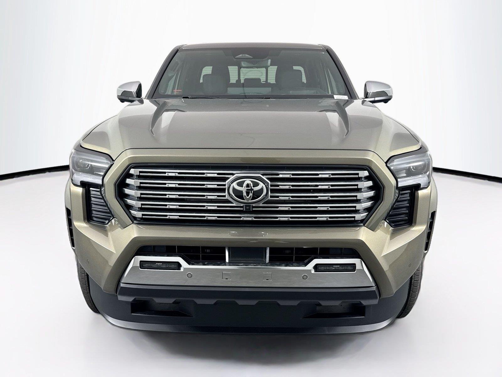 New 2026 Toyota Tacoma Limited AWD/4WD image 4