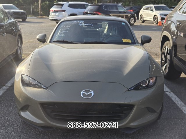 Used 2023 MAZDA MX-5 Miata Grand Touring RWD image 9