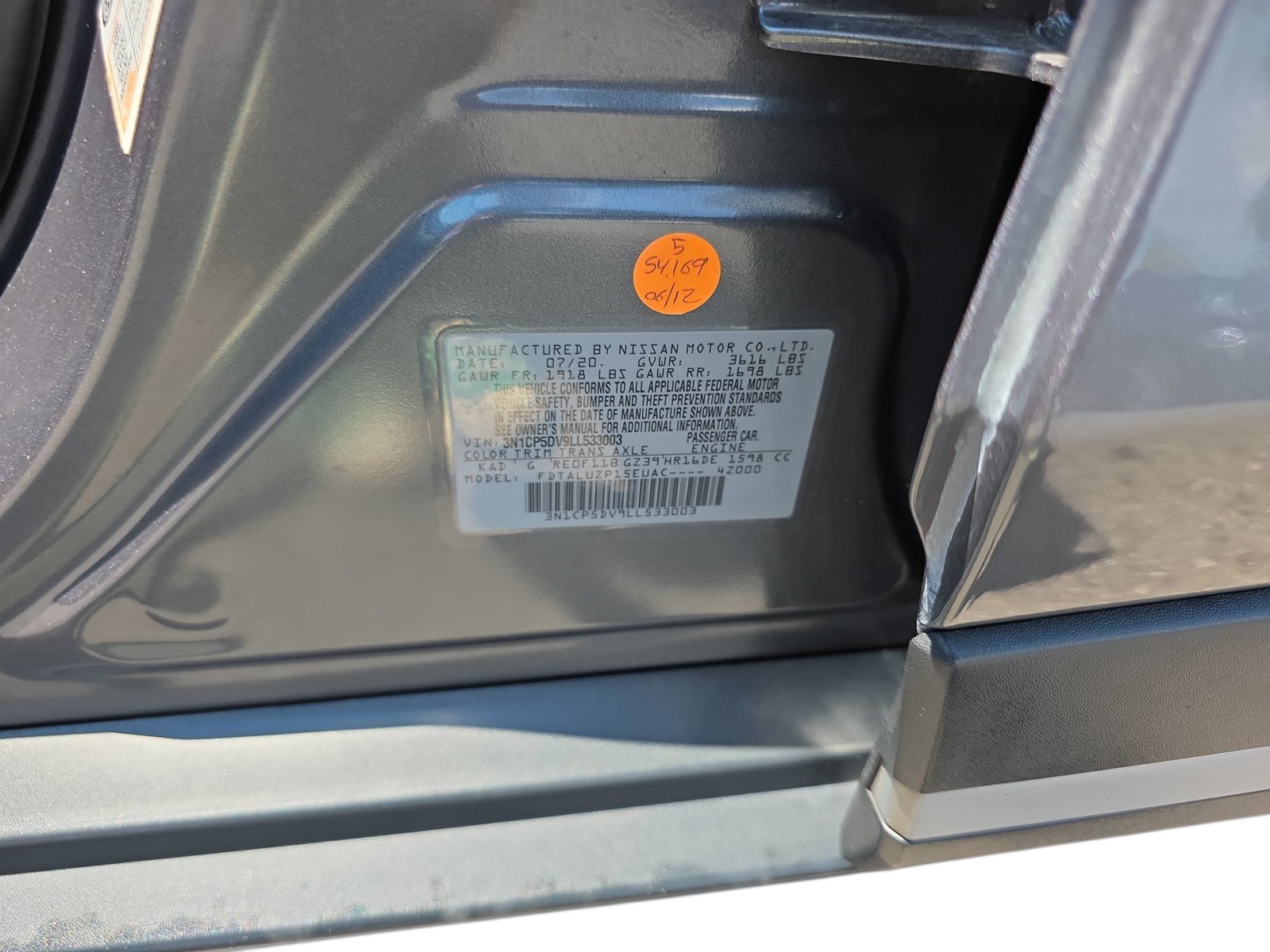 Used 2020 Nissan Kicks SR w/ SR Premium Package FWD image 28