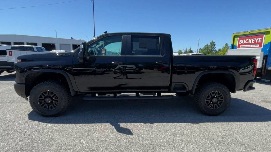New 2026 Chevrolet Silverado 2500 ZR2 w/ LPO, Dark Essentials Package AWD/4WD image 7