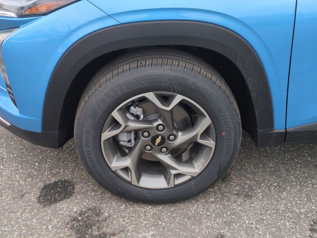 New 2026 Chevrolet Trax LT w/ Driver Confidence Package image 27