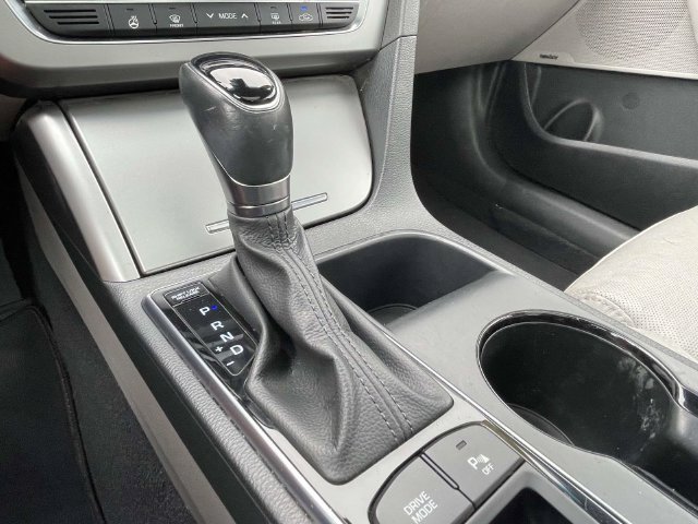 Used 2015 Hyundai Sonata Limited w/ Option Group 06 FWD image 33