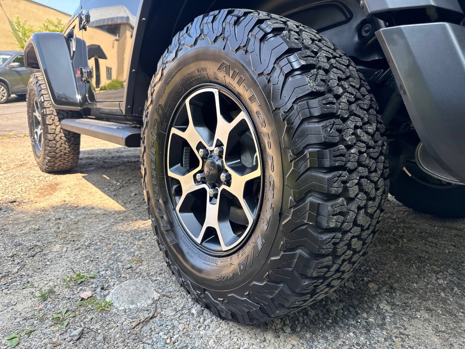 Used 2022 Jeep Wrangler Rubicon w/ LED Lighting Group AWD/4WD image 12
