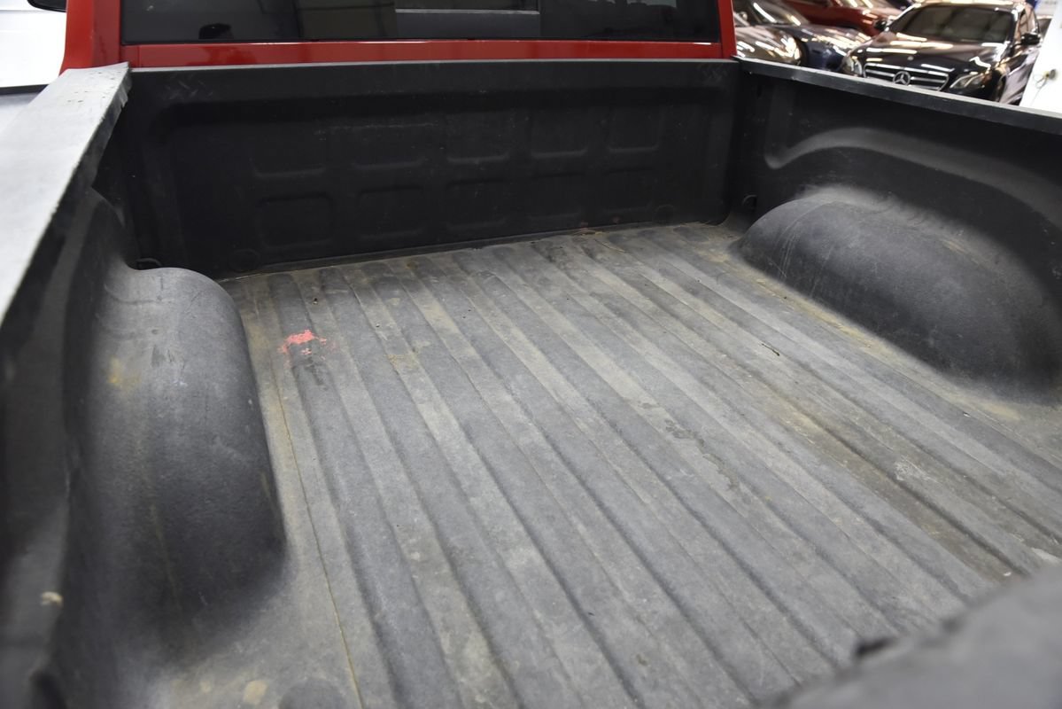 Used 2017 RAM 1500 Classic SLT AWD/4WD image 5